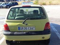 Usado Renault Twingo 2000 Amarillo Utilitario