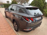 Usado Hyundai Tucson 136 CV (100 kW) 2021 Gris / plata SUV
