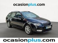 Usado Skoda Octavia Ambition 110 HP (80 kW) 2016 Preto Carrinha