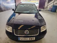 Usado VW Passat Trendline 130 CV (95 kW) 2001 Azul Berlina