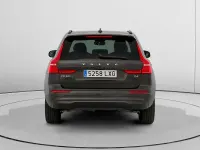 Usado Volvo XC60 Momentum 197 CV (144 kW) 2022 Gris SUV