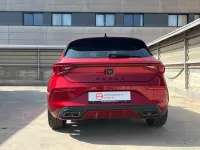 Usado Cupra Leon 150 CV (110 kW) 2024 Rojo desire cmetalizadoe