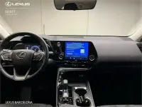 Usado Lexus NX350h Business Edition 244 CV (179 kW) 2022 Gris / plata SUV