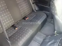 Usado Citroën Saxo 75 CV (55 kW) 2001 Rojo Utilitario