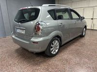 Usado Toyota Corolla Verso Luna 136 CV (100 kW) 2005 Beige Monovolumen