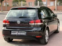 Usado VW Golf VII Advance 105 CV (77 kW) 2013 Negro Berlina