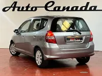 Usado Honda Jazz ES 83 CV (61 kW) 2007 Gris / plata Utilitario