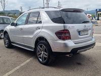 Usado Mercedes ML350 272 CV (200 kW) 2007 Gris / plata SUV