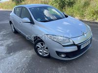 Usado Renault Mégane III Authentique 90 CV (66 kW) 2012 Gris / plata Berlina