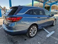 Usado Opel Astra Excellence 150 CV (110 kW) 2017 Azul Familiar