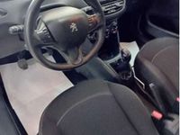 usado Peugeot 208 1.5BlueHDi S&S Signature 100