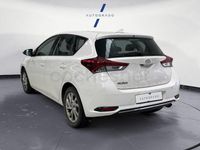 Usado Toyota Auris Business Edition 116 CV (85 kW) 2018 Blanco Berlina