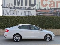 Usado Skoda Octavia Style 150 CV (110 kW) 2015 Blanco Utilitario