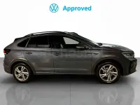 Usado VW Taigo R-line 110 CV (80 kW) 2023 Gris / plata SUV