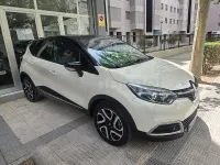 Usado Renault Captur Zen 120 CV (88 kW) 2014 Blanco SUV