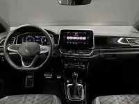 Usado VW T-Roc R-line 150 CV (110 kW) 2024 Gris / plata SUV