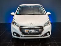 Usado Peugeot 208 Active 82 CV (60 kW) 2015 Blanco Utilitario