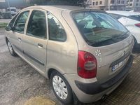 Usado Citroën Xsara Picasso 90 CV (66 kW) 2005 Beige Monovolumen