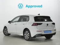 Usado VW Golf VIII 204 CV (150 kW) 2022 Blanco Berlina