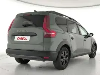 Usado Dacia Jogger Extreme 99 CV (72 kW) 2025 Verde Monovolumen