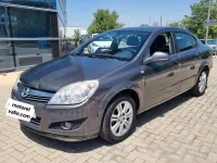 Usado Opel Astra Edition 110 CV (80 kW) 2009 Marrón Berlina