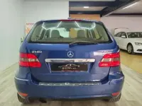 Usado Mercedes B180 109 CV (80 kW) 2010 Azul Monovolumen