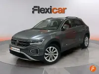Usado VW T-Roc Life 110 CV (80 kW) 2022 Gris SUV