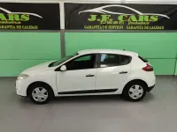 Usado Renault Mégane Business 86 CV (63 kW) 2010 Blanco Utilitario