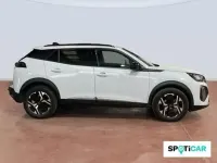 Usado Peugeot 2008 Allure 100 CV (73 kW) 2024 Blanco SUV