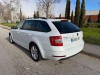 Usado Skoda Octavia 115 CV (84 kW) 2019 Blanco Familiar