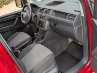 Usado VW Caddy 110 CV (80 kW) 2020 Rojo Monovolumen