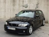 Usado BMW 118 122 CV (89 kW) 2006 Negro Utilitario