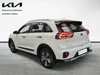 Usado Kia Niro 141 CV (103 kW) 2020 Blanco SUV