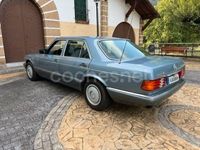 Usado Mercedes 260 166 CV (122 kW) 1986 Azul Berlina