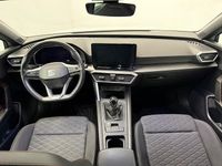 Käytetty Seat Leon FR 130 HP (95 kW) 2023 Valkoinen