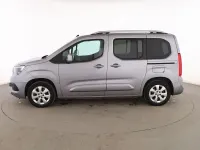 Usado Opel Combo Life Innovation 131 CV (96 kW) 2019 Gris Monovolumen