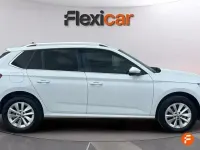 Usado Skoda Kamiq Ambition 110 CV (80 kW) 2023 Blanco SUV