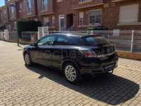Usado Opel Astra GTC Sport 100 CV (73 kW) 2007 Negro Berlina