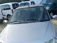 Usado Peugeot 306 71 CV (52 kW) 2002 Gris / plata Berlina
