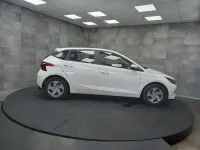 Usado Hyundai i20 101 CV (74 kW) 2021 Blanco Utilitario