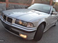 Usado BMW 318 Cabriolet Exclusive 115 CV (84 kW) 2000 Plateado Descapotable