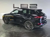 Usado Porsche Cayenne 441 CV (324 kW) 2017 Negro SUV