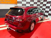 Usado Subaru Outback 175 CV (128 kW) 2018 Granate Familiar