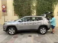 Usado Jeep Compass Longitude 140 CV (102 kW) 2017 Gris / plata SUV