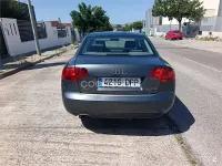 Usado Audi A4 140 CV (102 kW) 2005 Gris / plata Berlina