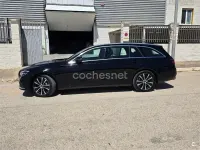 Usado Mercedes E300 306 CV (225 kW) 2022 Negro Familiar