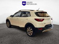 Usado Kia Stonic 120 CV (88 kW) 2022 Blanco SUV
