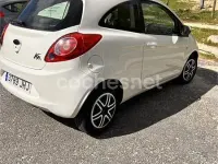 Usado Ford Ka 69 CV (50 kW) 2015 Blanco Berlina