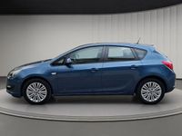 Usado Opel Astra Selective 110 CV (80 kW) 2015 Azul Berlina