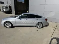 Usado BMW 530 Gran Turismo Comfort Edition 245 CV (180 kW) 2013 Gris / plata Berlina